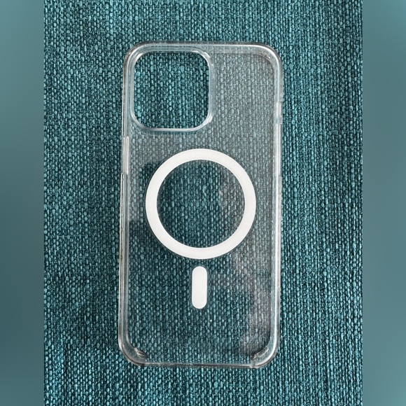 iPhone Pro Max Clear Case with MagSafe - Picture 2 of 5